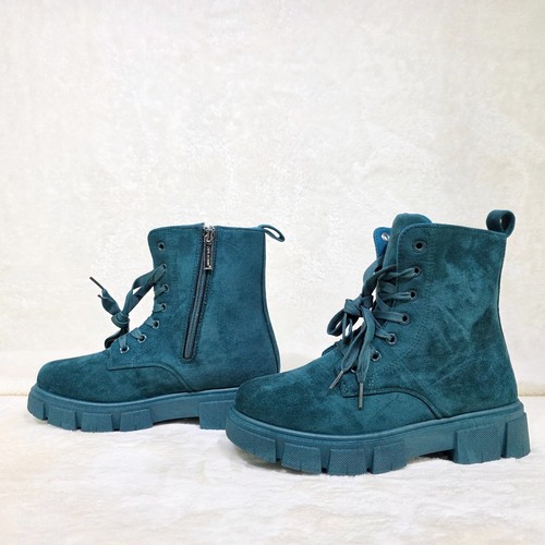 Cozy teal faux suede combat - teal,